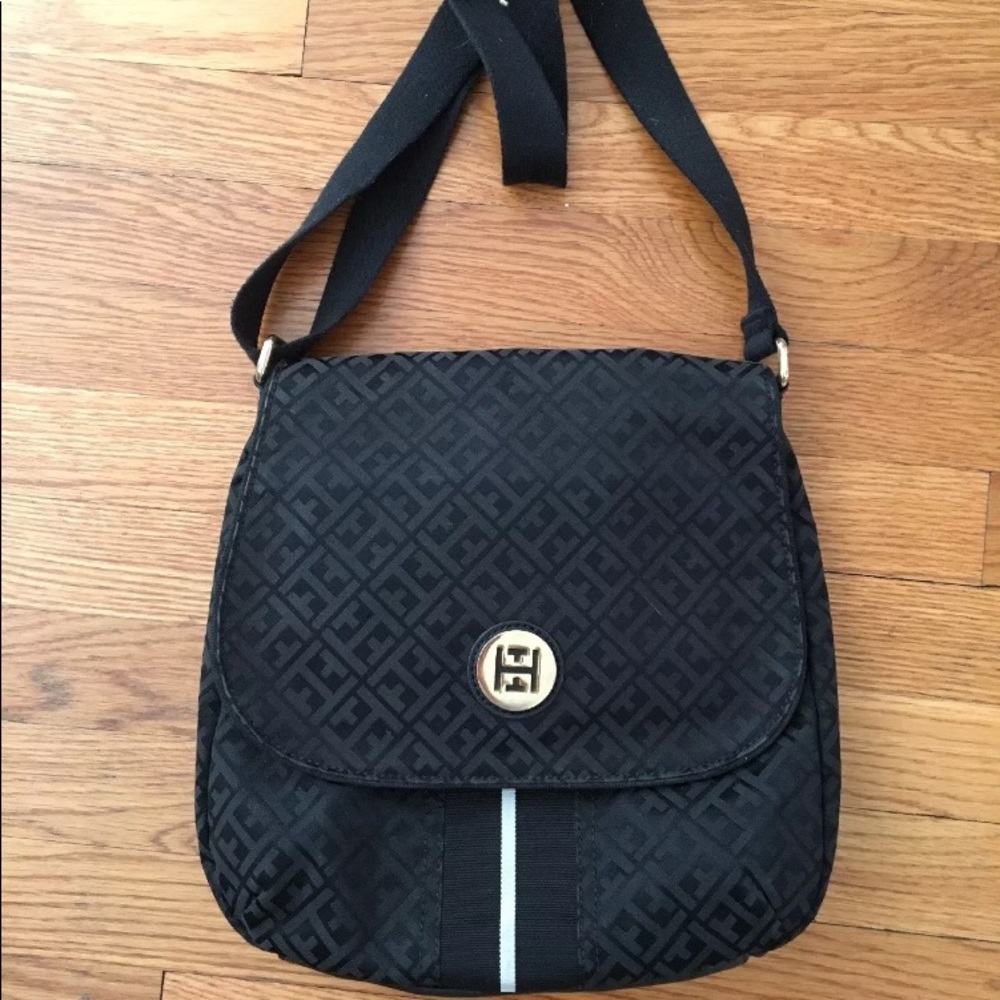 Tommy Hilfiger crossbody bag